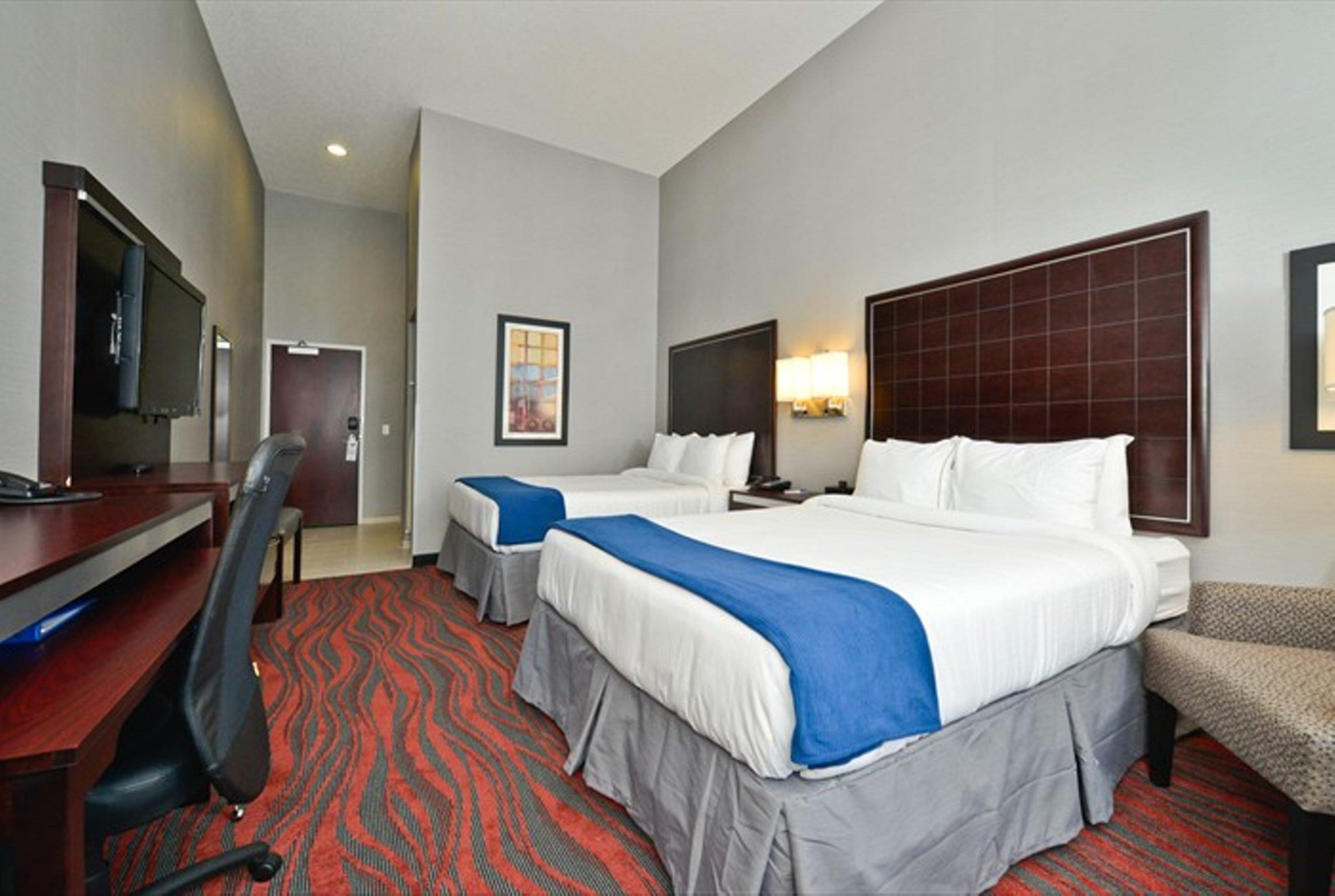 Holiday Inn Express & Suites Utica By Ihg Cameră foto